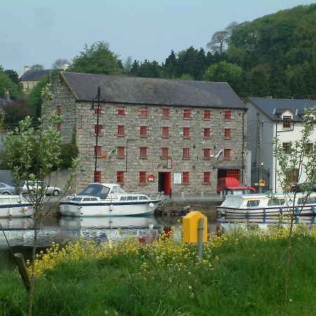 Waterside Guesthouse Graiguenamanagh Eksteriør bilde